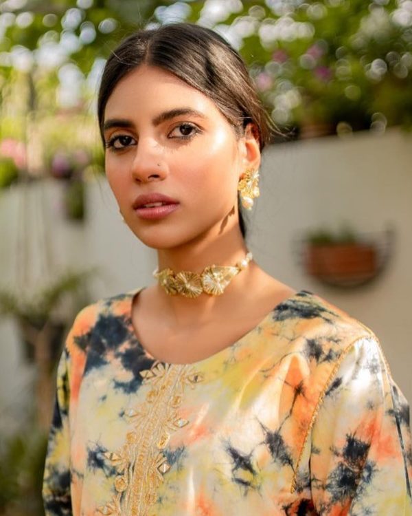 Gota Elegant Choker