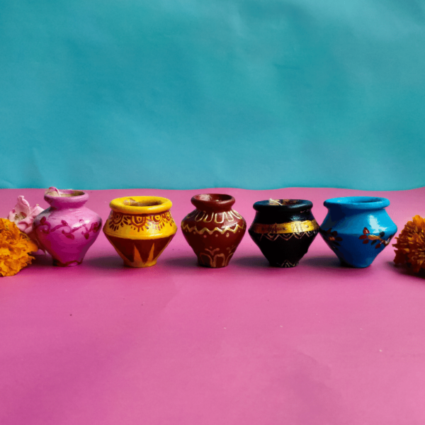 Mini Candle Matki