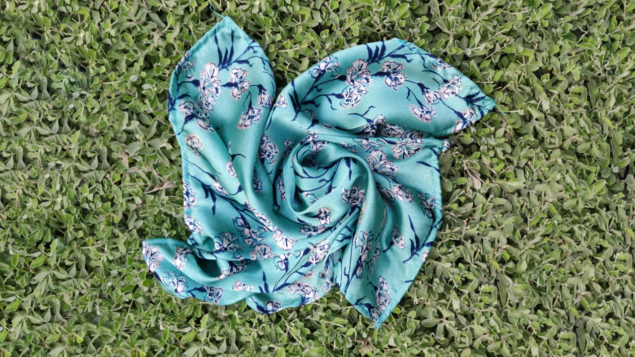 ‘Ferozah’ – Printed Silk Scarf