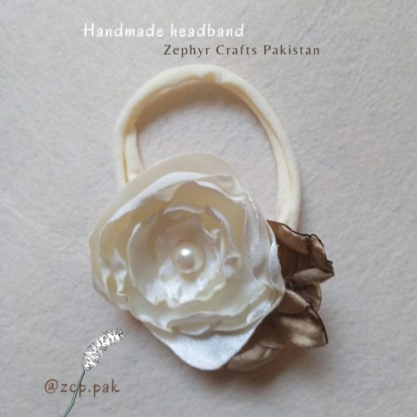 White Headband 320