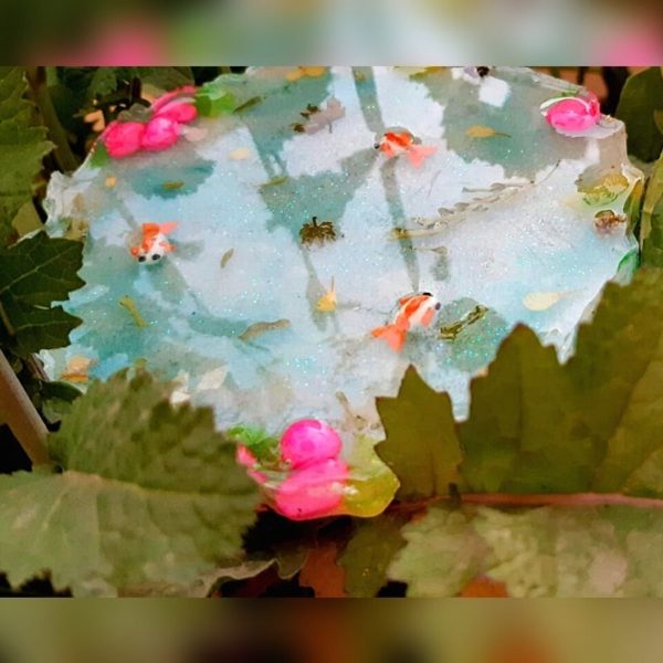Tropical fish coaster