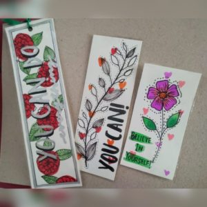 Both, size and text can be customized