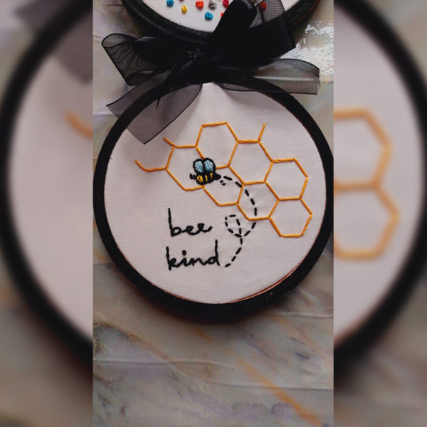Mini Bee Kind Hoop