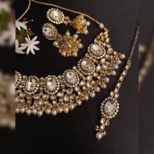 Sheesh Mahal Bridal Choker