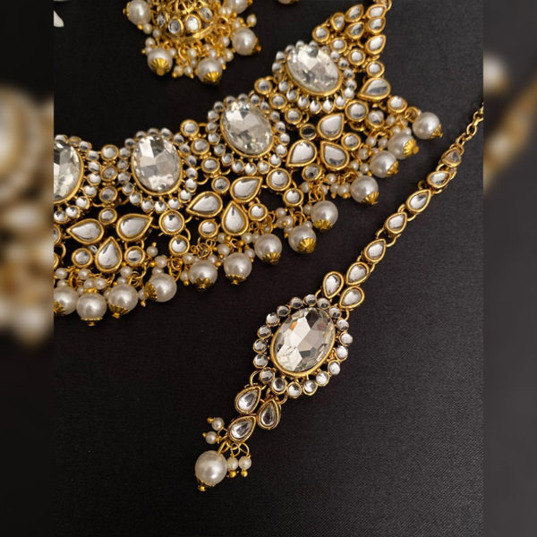 Sheesh Mahal Bridal Choker